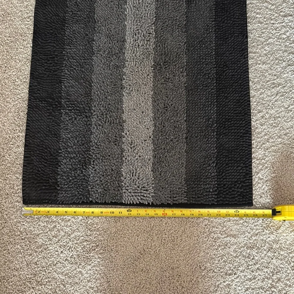 Elegant Black and Gray Striped Rug